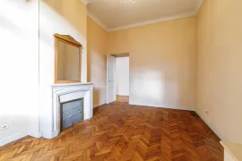 Vente Nice - Saint-Sylvestre- Grand 5/6 pièces dans une maison bourgeoise avec parc à usage exclusif