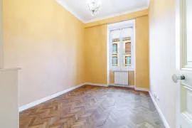 Vente Nice - Saint-Sylvestre- Grand 5/6 pièces dans une maison bourgeoise avec parc à usage exclusif