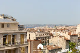 Location STUDIO ROOFTOP CATELLANE