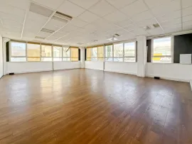 Location Location Bureaux Marseille 13015