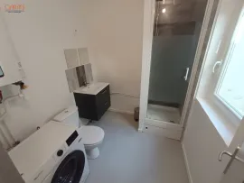 Location Petit T2, quartier Henriville, loyer tout compris