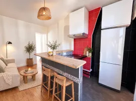 Vente 2P refait à neuf – Chambre 14m² – Métro 8 min