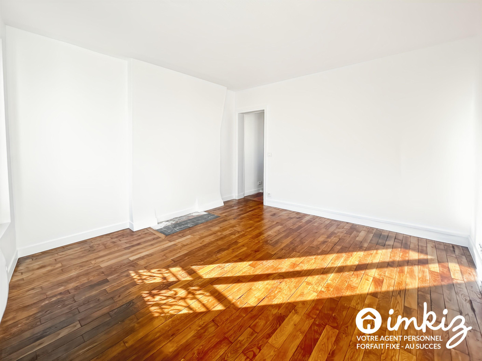 Vente 2P refait à neuf – Chambre 14m² – Métro 8 min