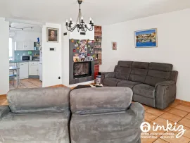 Vente Maison 5 pièces sur terrain  clos + annexes