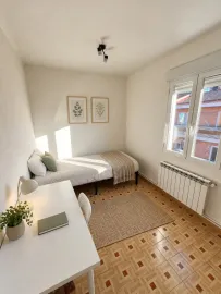 Colocation Calle Manuel Lamela, Madrid