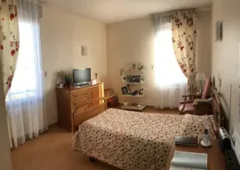 Vente Chambre simple Lmnp renta. 5.20 %