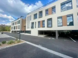 Location Location Bureaux Meyreuil 13590
