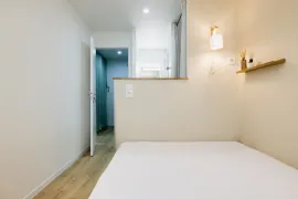 Location Location 80.00m²