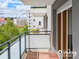 Vente T2 avec terrasse & parking  proche métro ligne 12