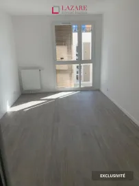 Location A LOUER T2 récent avec 2 parkings