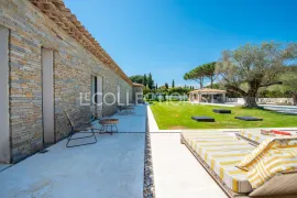 Location de vacances Villa Olivia