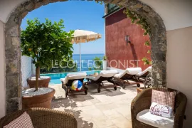 Location de vacances Villa Faraglio