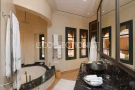 Location de vacances Villa Hebri
