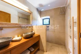Location de vacances Villa Avelina