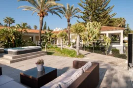 Location de vacances Villa Lisbeth