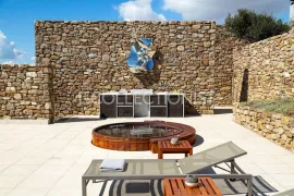 Location de vacances Villa Myrrha