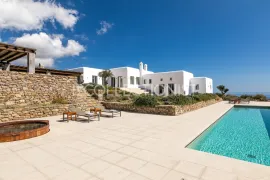 Location de vacances Villa Myrrha
