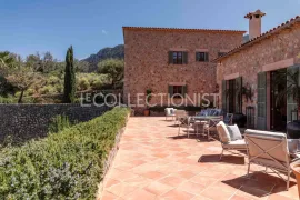Location de vacances Villa Sa Terra Rotja