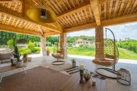 Location de vacances Villa Cobain