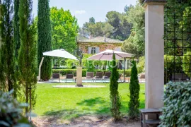 Location de vacances Bastide des Collines