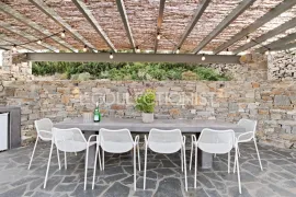 Location de vacances Villa Etesia