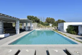 Location de vacances Villa Dionée