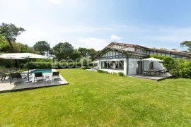 Location de vacances Villa Française