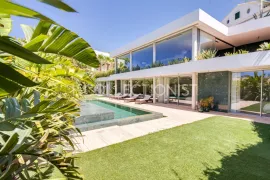 Location de vacances Villa La Corniche