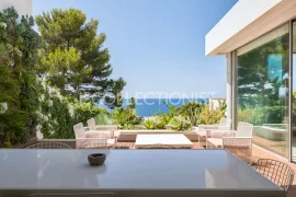 Location de vacances Villa La Corniche