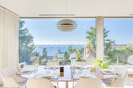 Location de vacances Villa La Corniche