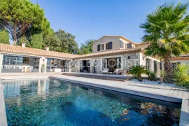 Location de vacances Villa Allure