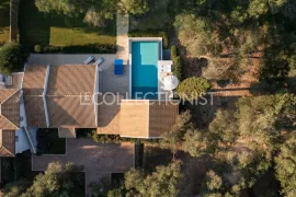 Location de vacances Villa Néos