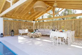 Location de vacances Villa Néos