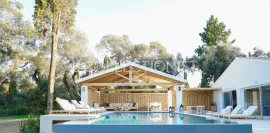 Location de vacances Villa Néos