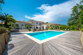 Location de vacances Villa Adelaïs
