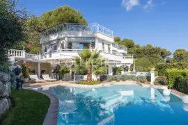 Location de vacances Villa Cathérila