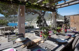 Location de vacances Villa Bev