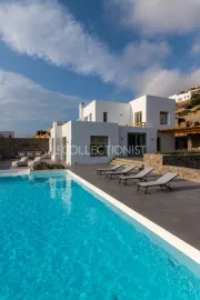 Location de vacances Villa Calliroe