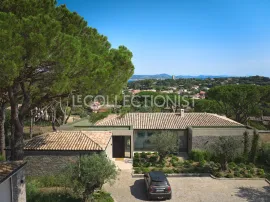 Location de vacances Villa Moïra