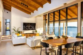 Location de vacances Villa Sestra