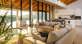 Location de vacances Villa Sestra