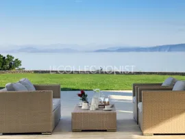 Location de vacances Villa Aeonian