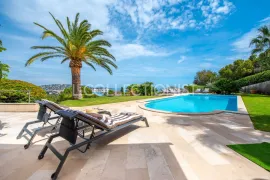 Location de vacances Villa Oréal
