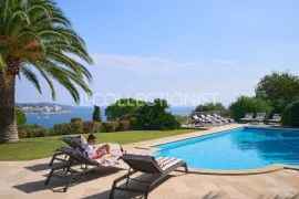 Location de vacances Villa Oréal