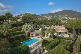 Location de vacances Villa Oréal