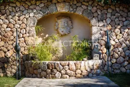 Location de vacances Villa Sublime 13