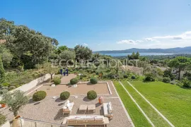 Location de vacances Villa Carven