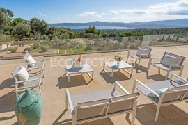 Location de vacances Villa Carven