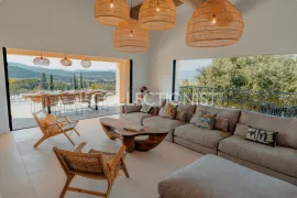 Location de vacances Villa Micas
