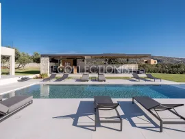 Location de vacances Villa Ismene